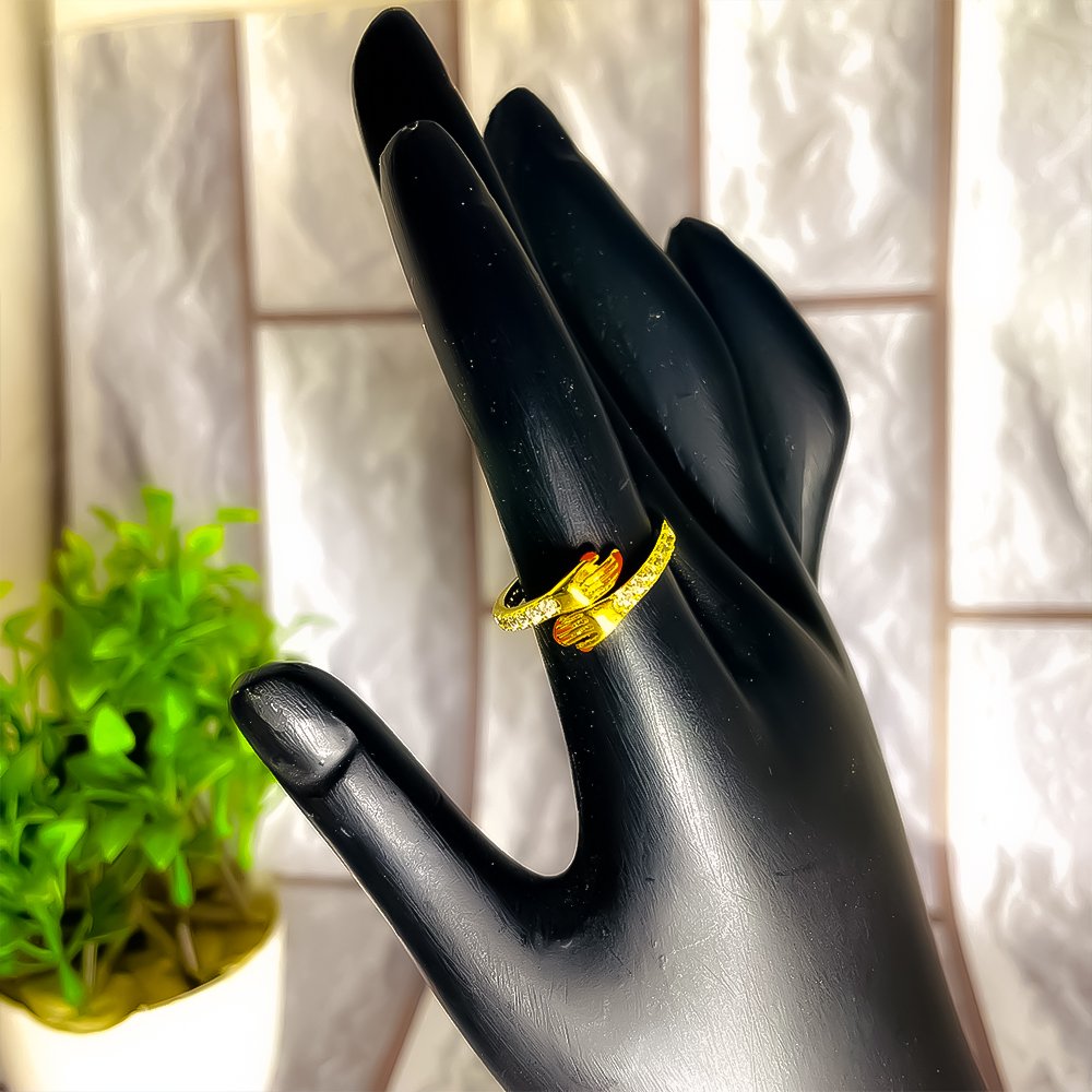 Gold-Plated Crystal Work Hug Hand Ring image 2