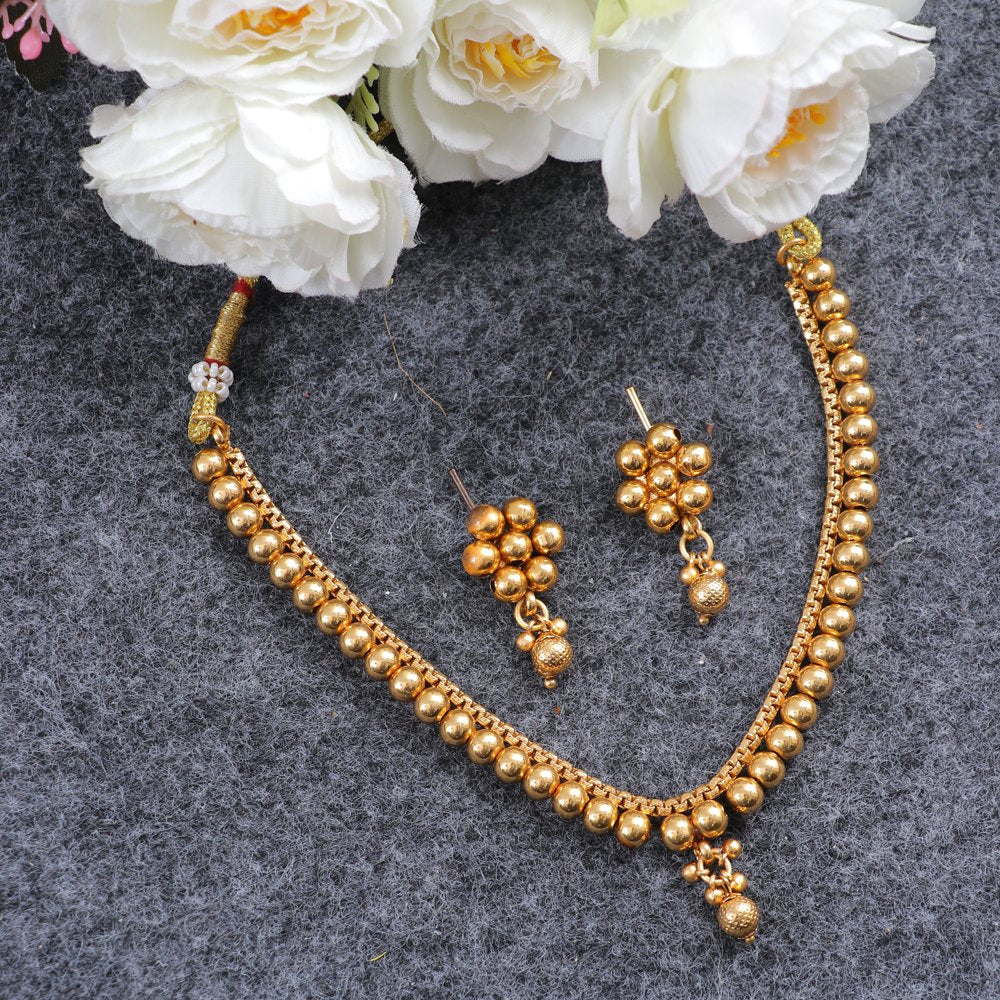 Gold-Plated Traditional Marathi Choker Jewellery Set image 0