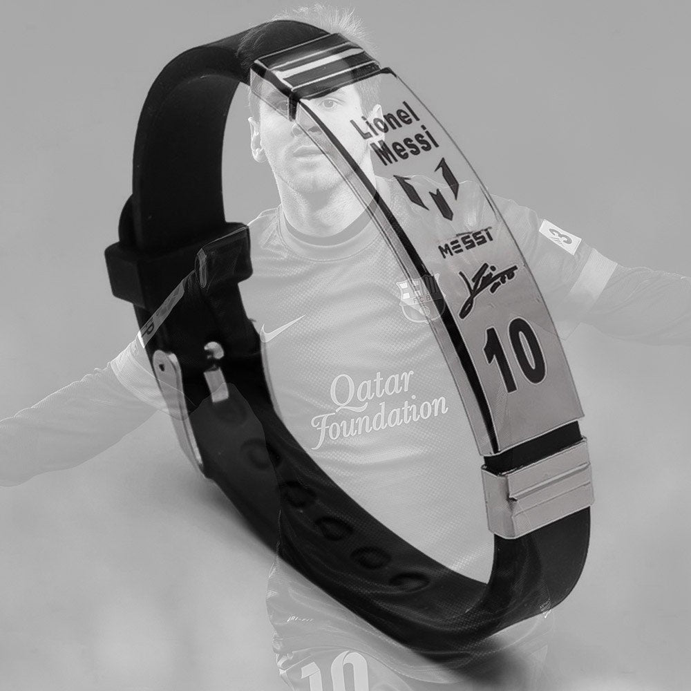 Silver-Plated Soccer Bracelet with Engraved Messi Signature for Men/Women image 0