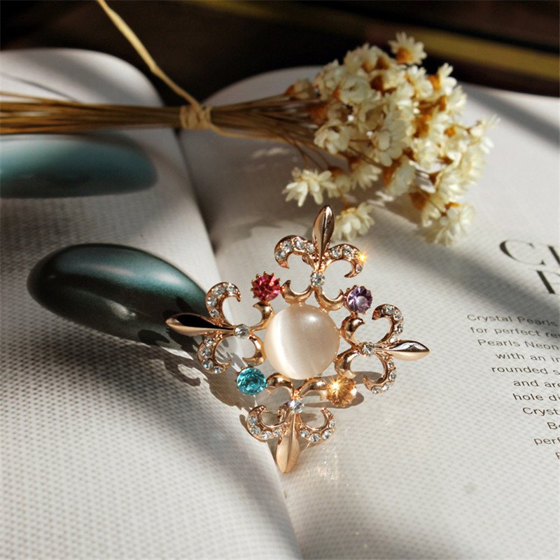 Gold-Tone Pearl Crystal Brooch image 2