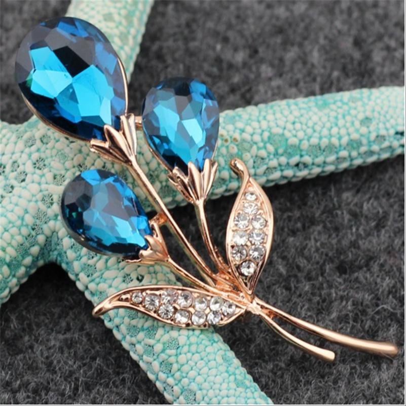 Gold-Plated Blue Crystal Brooch For Womne/Girl's image 3