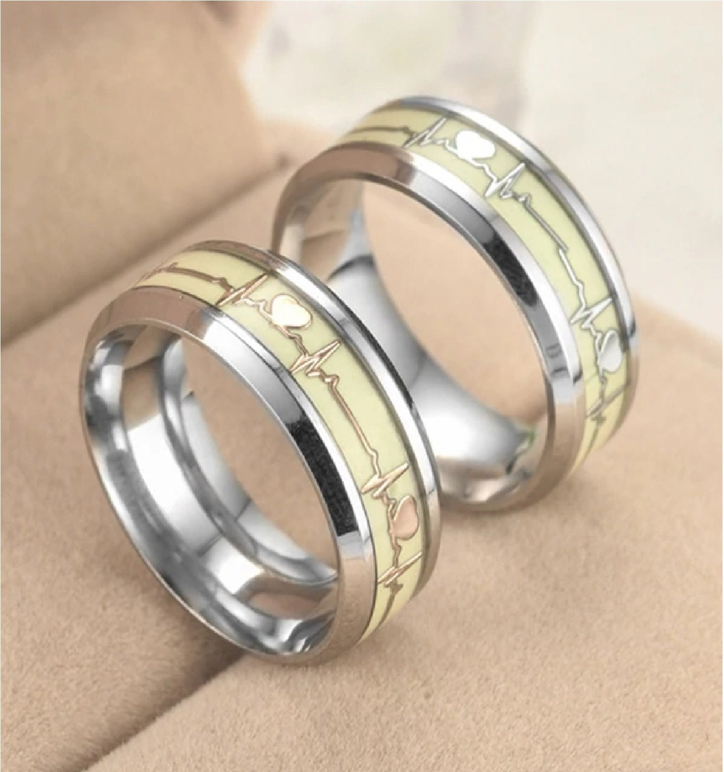 Silver-Plated Yellow Love Heartbeat Finger Combo Rings image 0