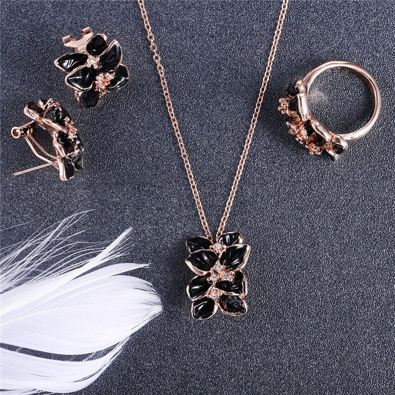 Gold-Tone Floral Black Pendant Jewellery Set image 0
