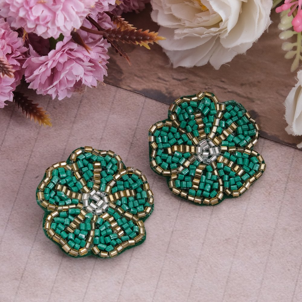 Handmade Green Floral-Beaded Stud Earrings For Women/Girl's image 0