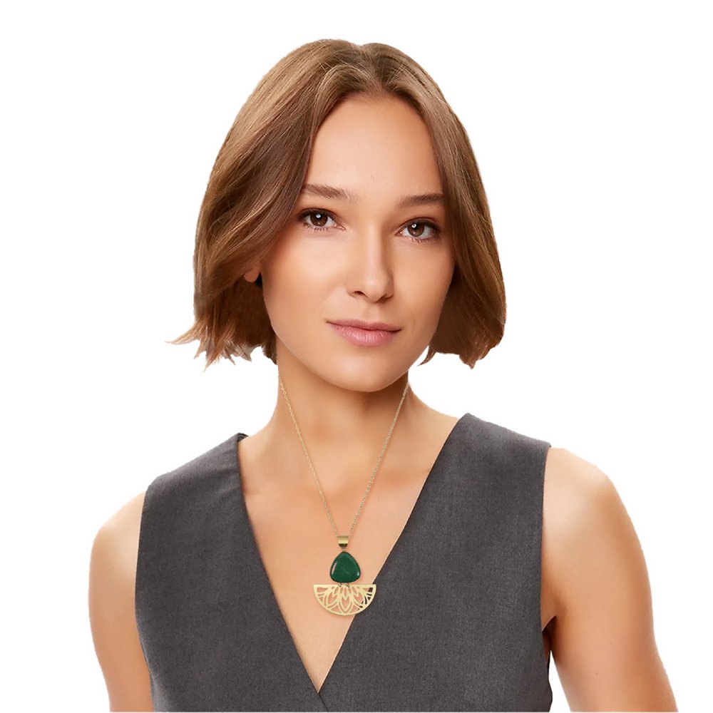 Gold Polish Stainless Steel Anti-Tarnish Waterproof Emerald Green Necklace image 2