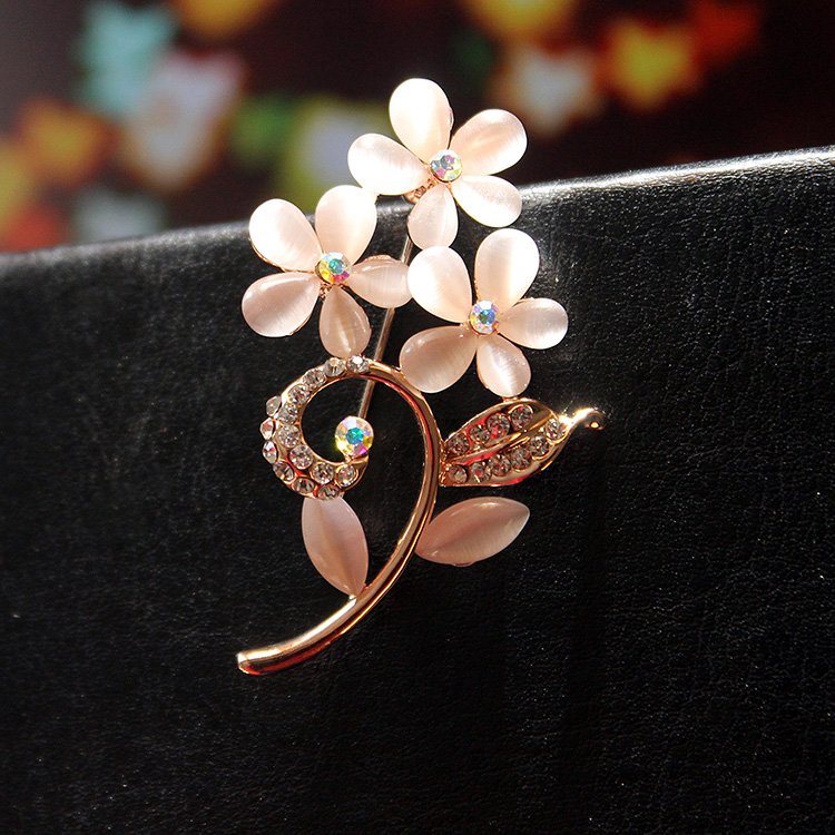 Gold-Tone Stone Floral Crystal Studded Brooch For Women/Girl's image 0