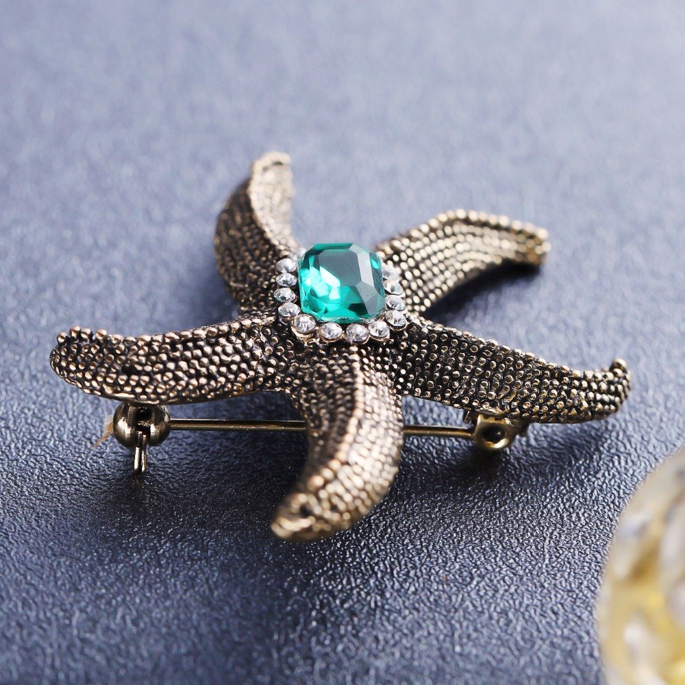 Oxidised Gold Green Crystal Star Fish Brooch image 2