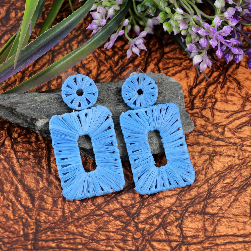 Handcrafted Celebrity-Inspired Earrings image 1