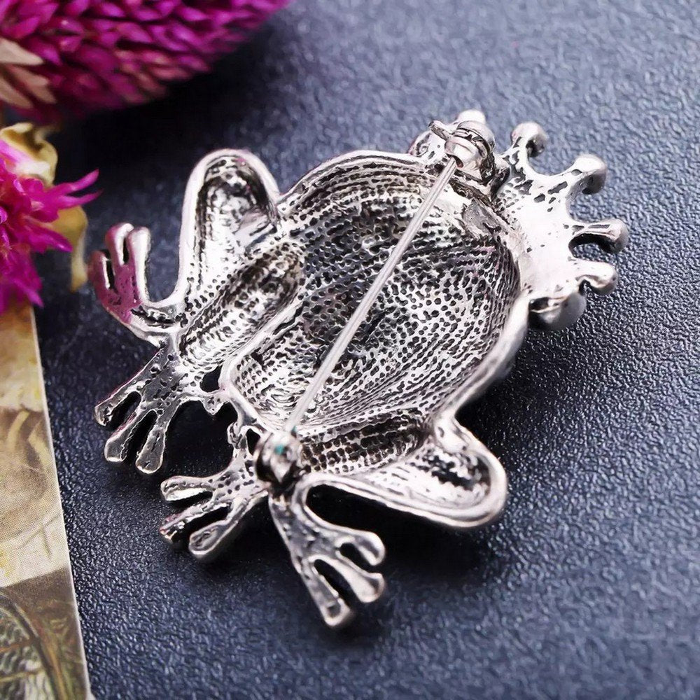 Silver-Plated Green Frog Brooch for Unisex image 1