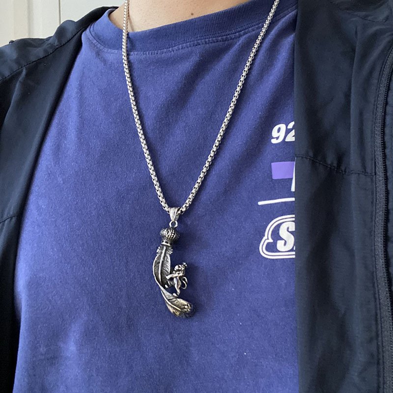 Oxidized Silver Lion Crown Pendant Necklace image 2