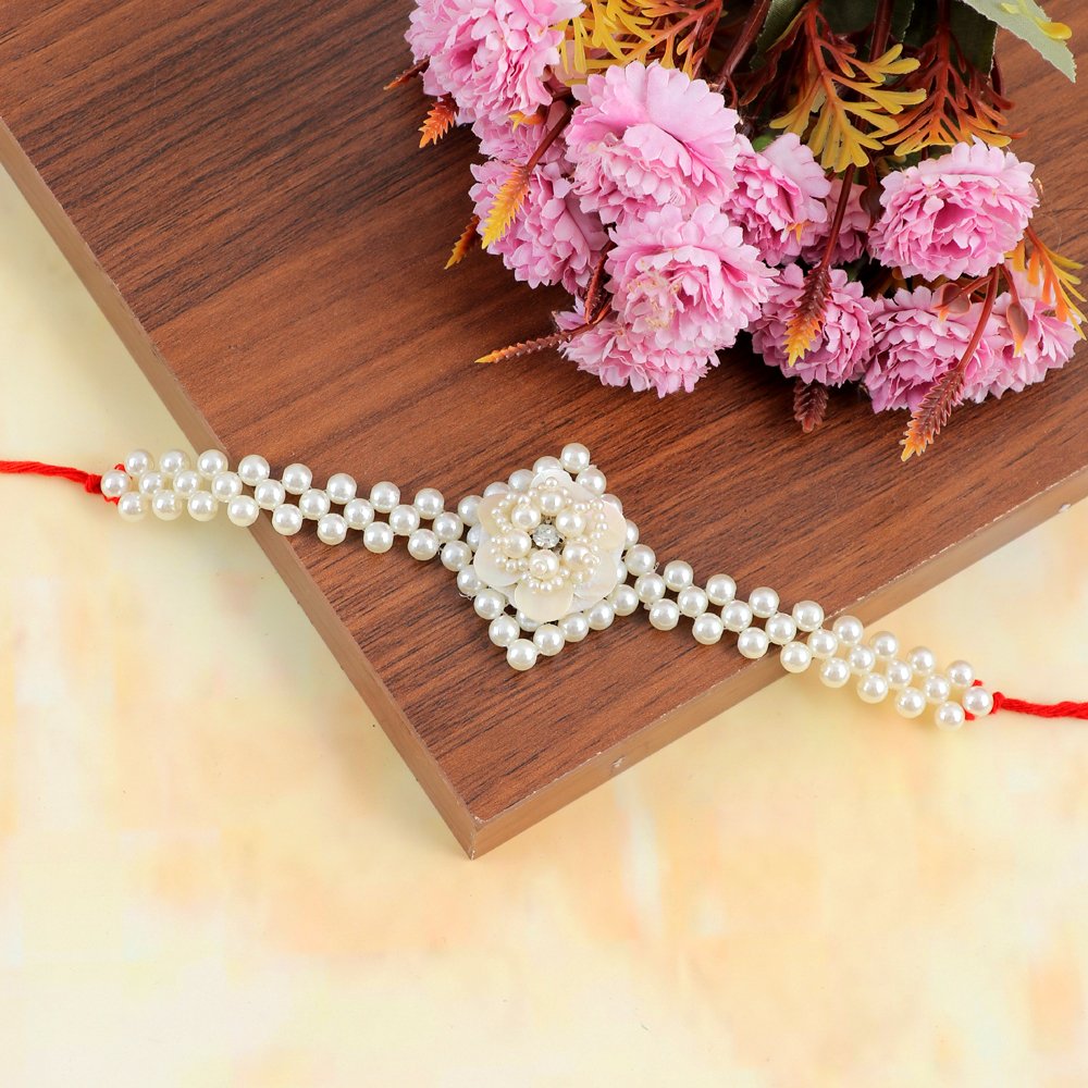 Handcrafted White Freshwater Pearl Bracelet image 0