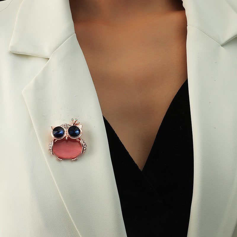 Gold-Plated Blue-Eyed Cute Small Owl Brooch For Women/Girl's image 3
