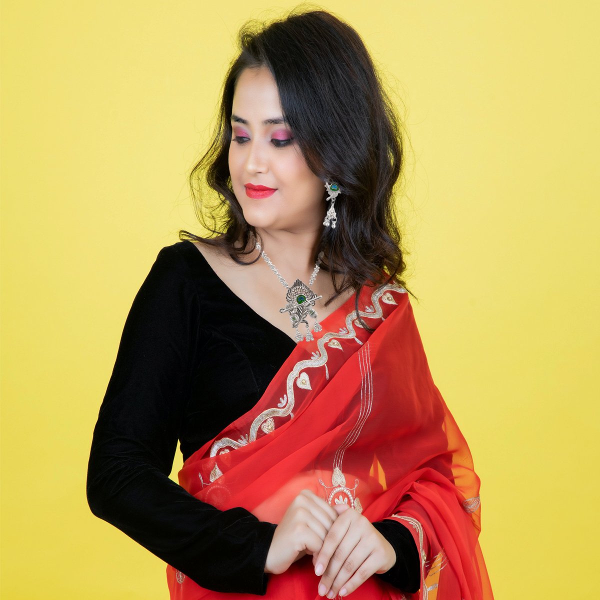 Silver-Plated Radha-Krishna Flute Bansuri Jewellery Set image 1