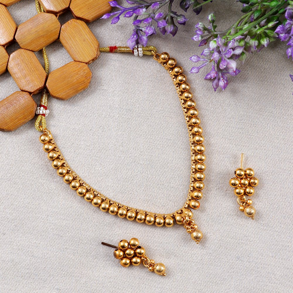 Gold-Plated Traditional Marathi Choker Jewellery Set image 2