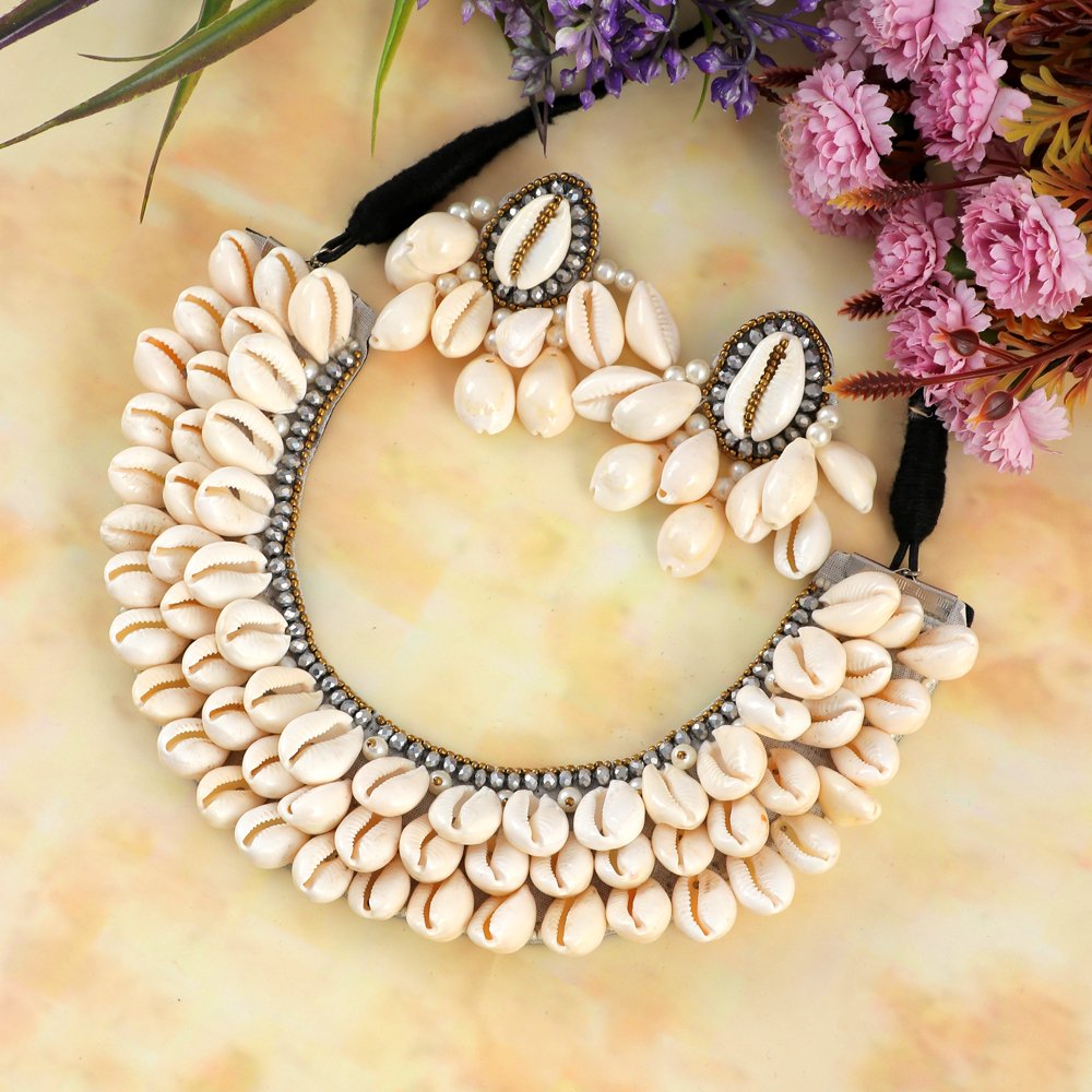 Boho Handcrafted Sea Shell Choker Jewellery Set for Women/Girls image 0