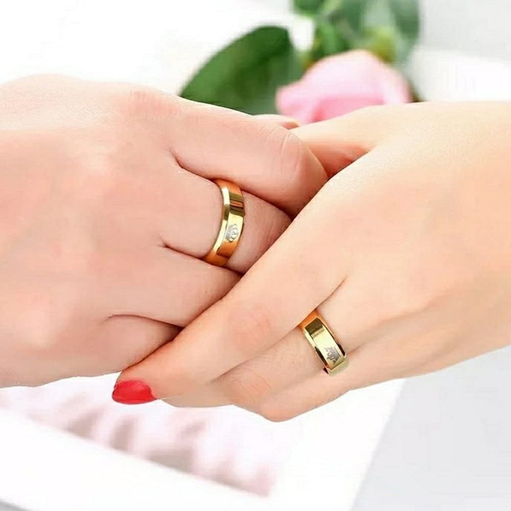 Gold-Plated Engraved Queen & King Crown Ring image 1