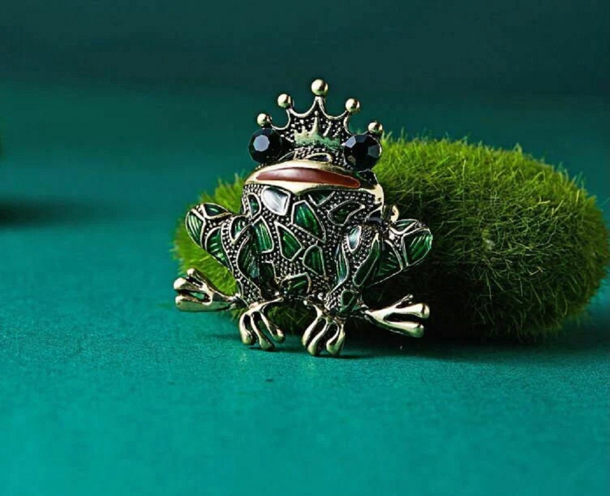 Gold-Plated Green Frog Brooch for Unisex image 0
