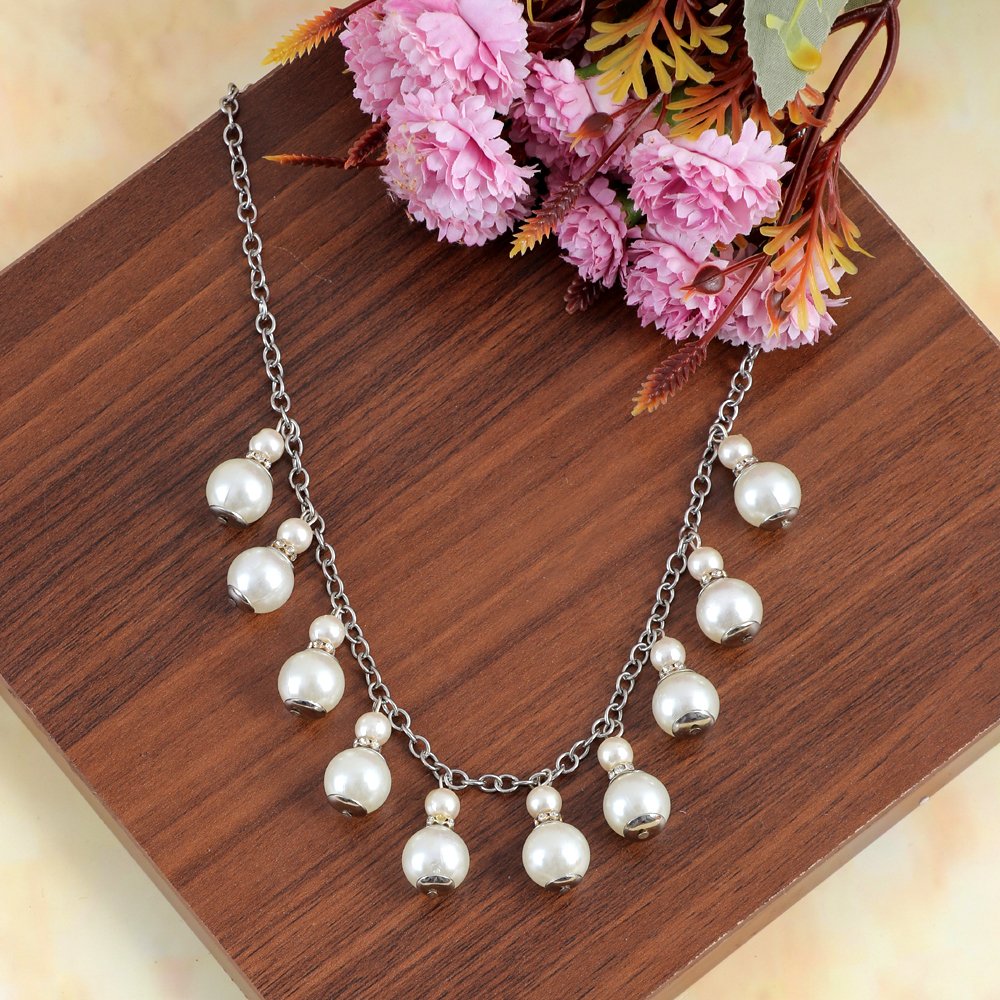 Silver-Plated White Pearl Necklace image 2