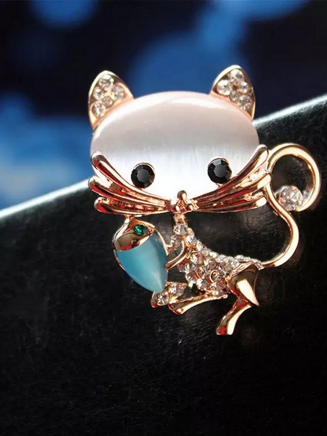 Gold-Plated Adorable Fish and Catchy Cat Brooch for Women/Girls image 2