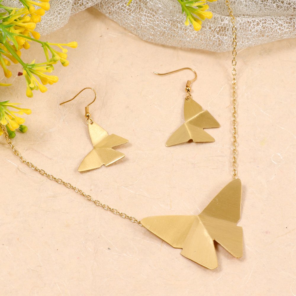 Demi-Fine Gold Polish Anti-Tarnish Butterfly Wings Jewellery Set image 3