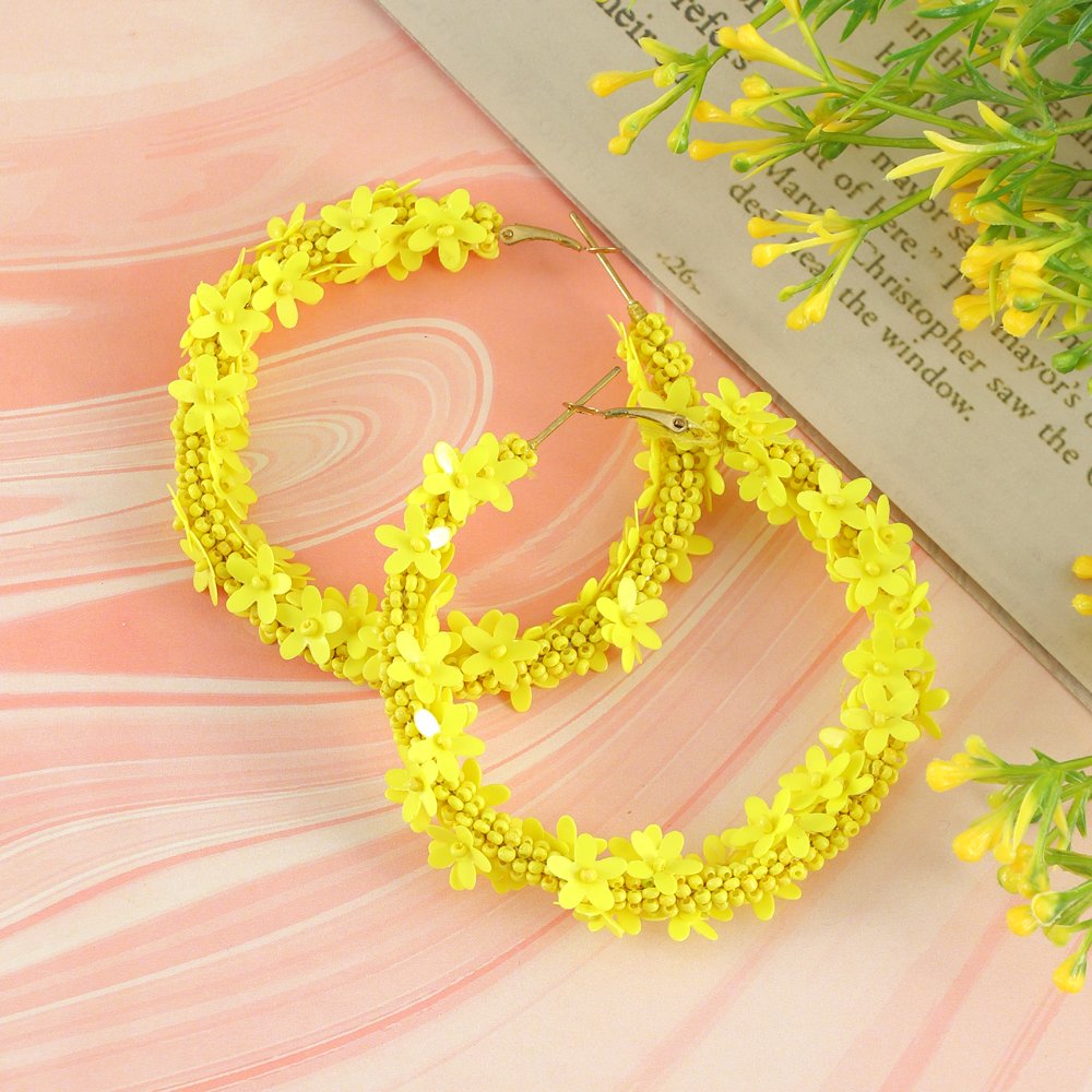 Handcrafted Yellow Floral Beaded Hoop Earrings image 0