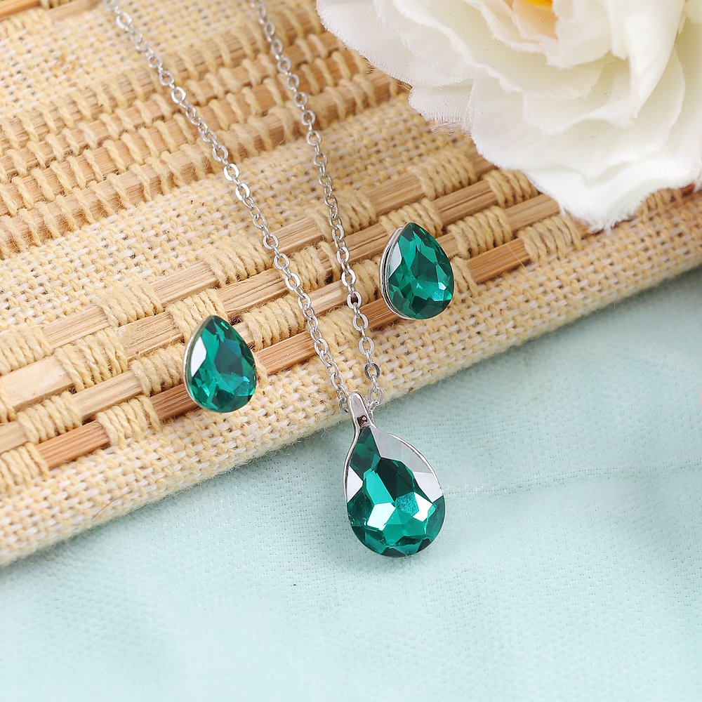 Silver-Plated Green Crystal Tear Drop Necklace & Earrings set image 1