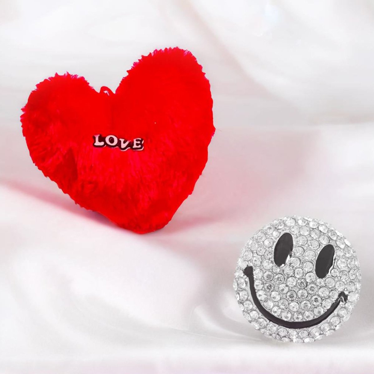 Valentine's Day Combo Set Smiley Brooch with Heart Pillow image 0