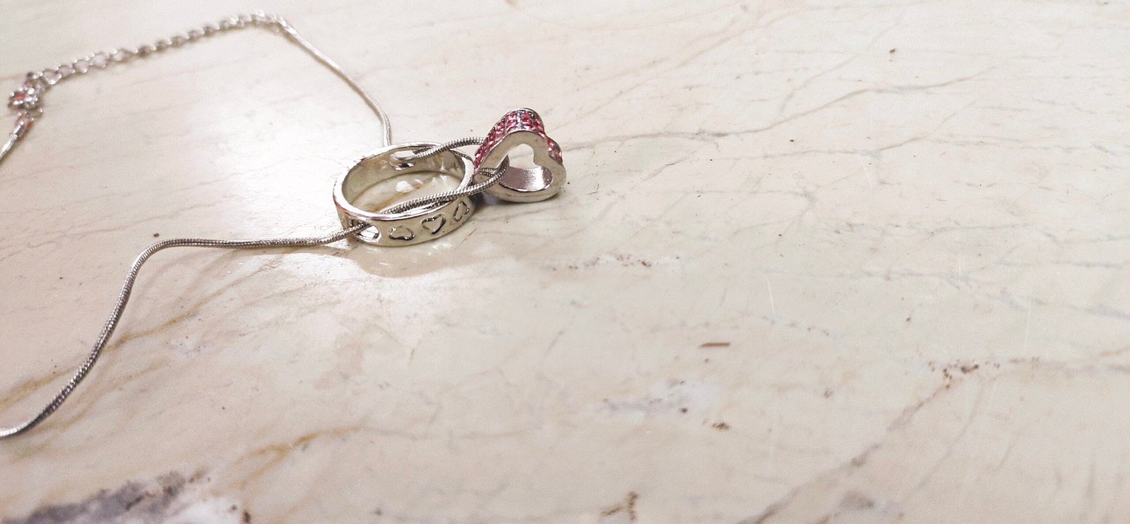 Pink Crystal Heart Circle Silver-Plated Pendant Chain Necklace image 1