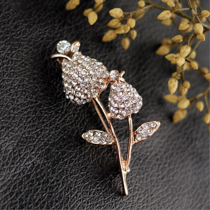 Gold-Plated Crystal Rose-Petals Brooch For Women/Girl's image 0