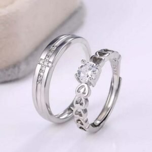 Stunning Silver-Plated Heart Crystal Ring
