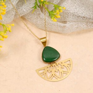 Gold Polish Stainless Steel Anti-Tarnish Waterproof Emerald Green Necklace